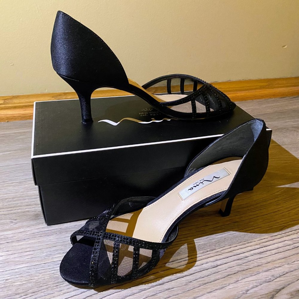Nina Corita D'Orsay Pump